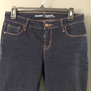 Old Navy • Rockstar Mid Rise Skinny Jeans